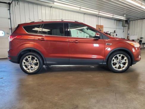 Used 2016 Ford Escape Titanium AWD/4WD image 5