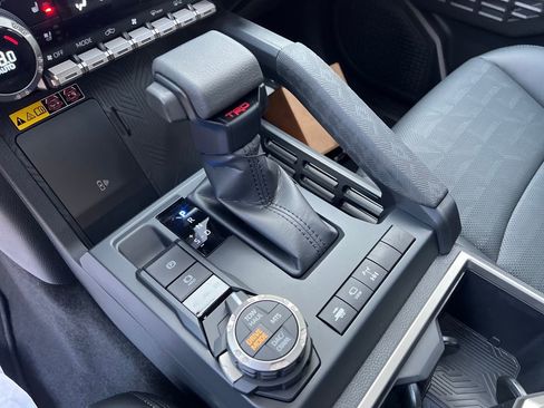 New 2026 Toyota Tacoma TRD Off-Road w/ TRD Off Road Premium Package image 17