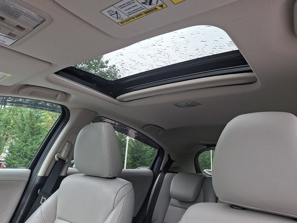 Used 2016 Honda HR-V EX image 14