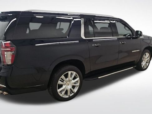 Used 2021 Chevrolet Suburban High Country AWD/4WD image 4