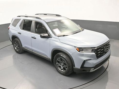 Used 2023 Honda Pilot TrailSport image 62