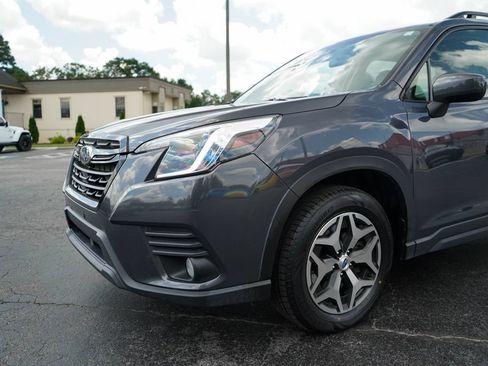 Used 2023 Subaru Forester Premium AWD/4WD image 19