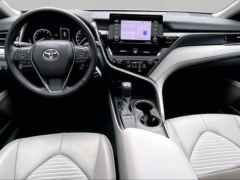 Certified 2024 Toyota Camry SE FWD image 16
