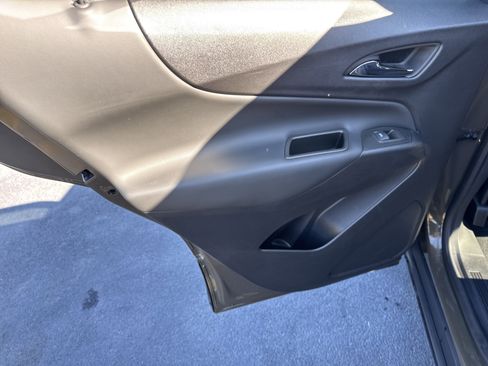 Used 2024 Chevrolet Equinox LT image 26