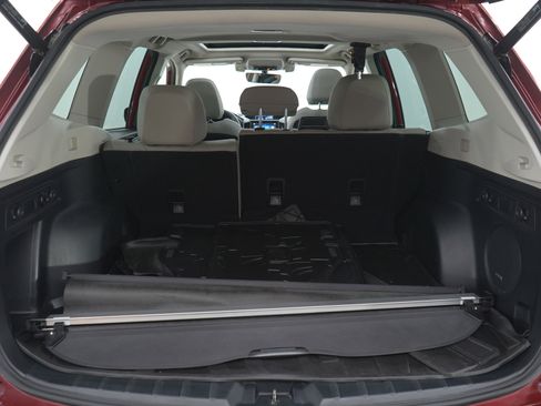 Used 2020 Subaru Forester Limited w/ Popular Package #3 image 9