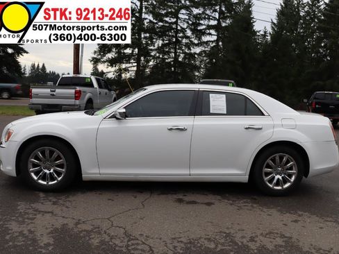 Used 2012 Chrysler 300 Limited image 5