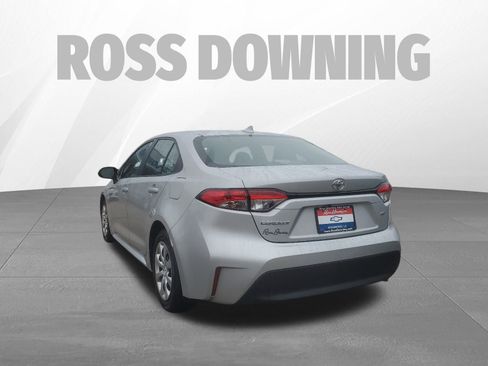 Used 2024 Toyota Corolla LE image 6