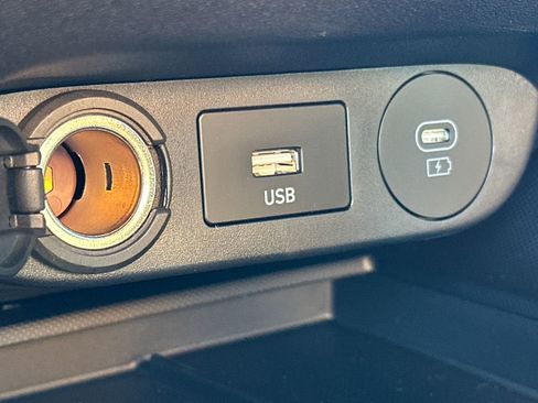 New 2025 Hyundai Elantra Sport image 31