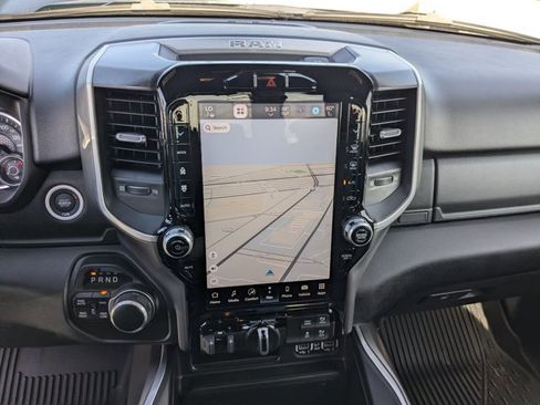 Used 2022 RAM 1500 Big Horn AWD/4WD image 12