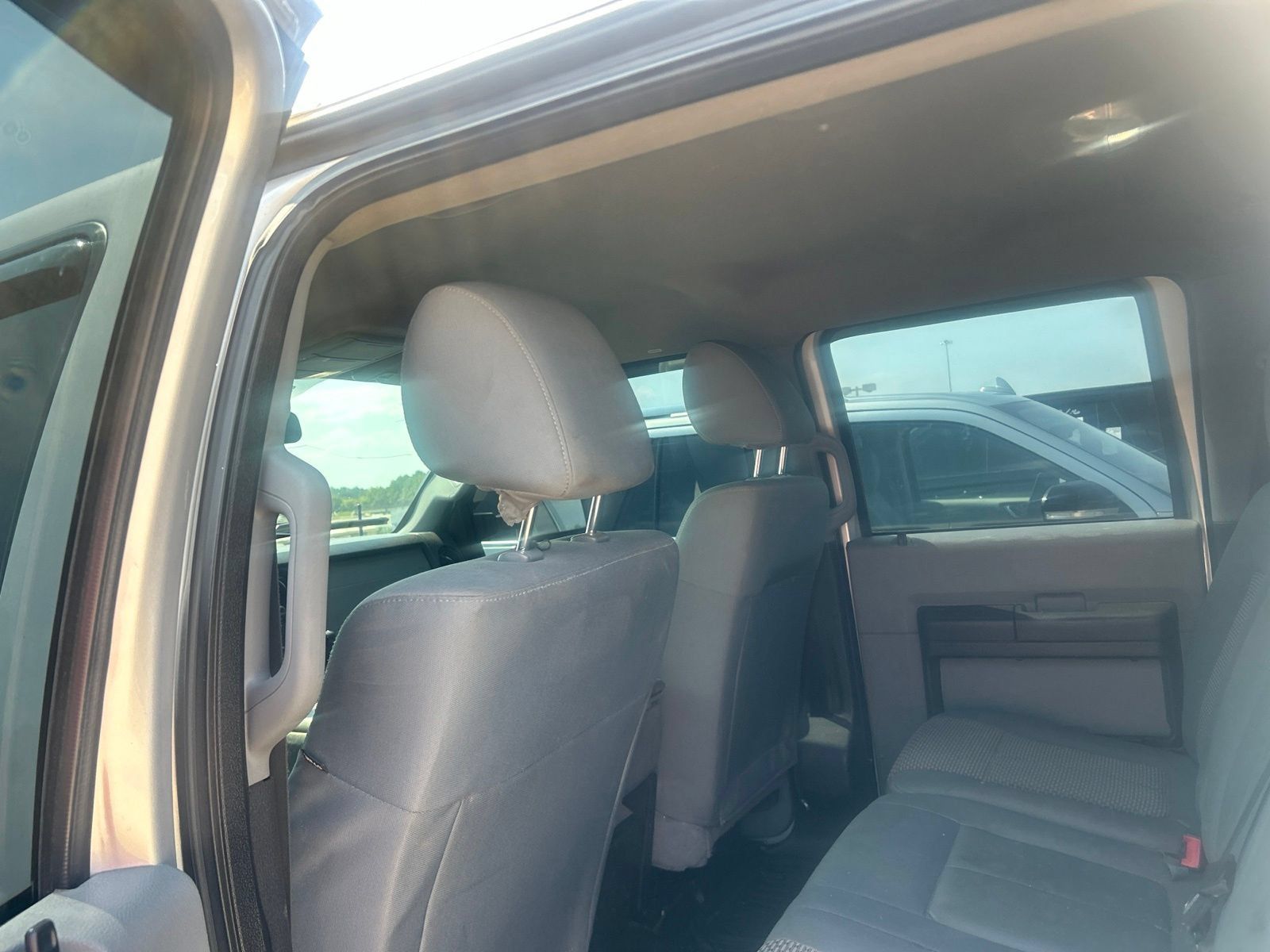 Used 2015 Ford F250 XL w/ Power Equipment Group AWD/4WD image 11