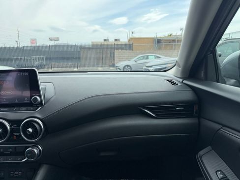 Used 2025 Nissan Sentra SV FWD image 33
