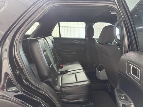 Used 2016 Ford Explorer 4WD Police Interceptor image 11