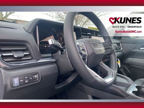 New 2026 GMC Terrain Denali w/ LPO, Floor Liner Package image 12