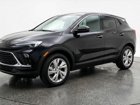 Used 2025 Buick Encore GX Preferred image 3
