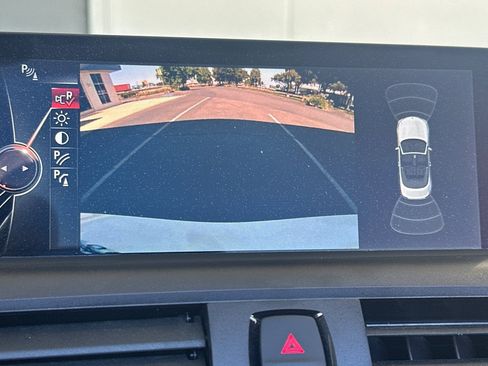 Used 2015 BMW M235i Convertible RWD image 26