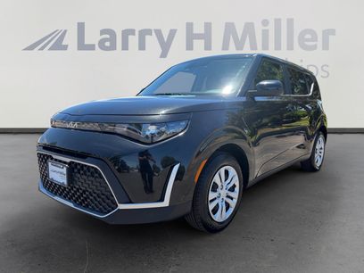 Used 2024 Kia Soul LX