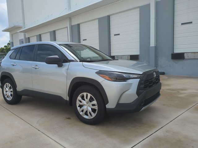Used 2026 Toyota Corolla Cross L FWD image 5
