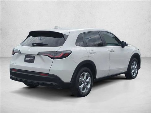 Used 2025 Honda HR-V LX image 5