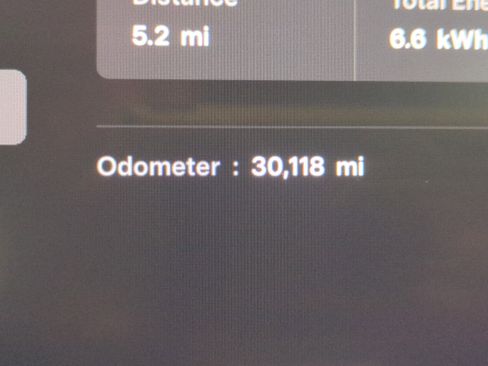 Used 2022 Tesla Model X Plaid image 30