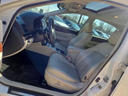 Used 2013 Subaru Legacy 3.6R Limited image 12