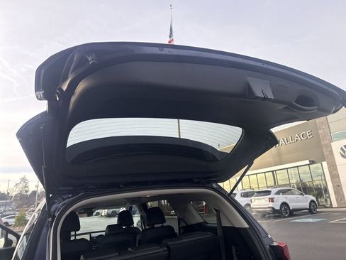 New 2026 Kia Carnival LXS FWD image 44