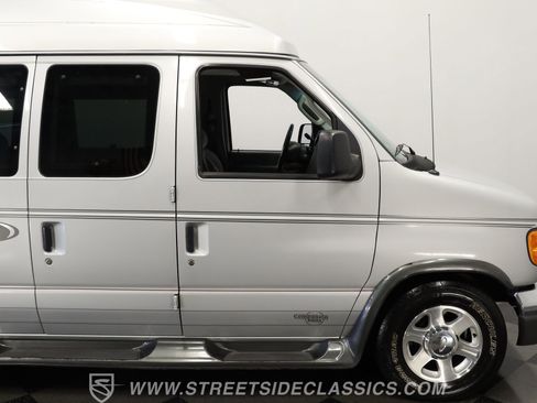 Used 2006 Ford E-150 and Econoline 150 image 28