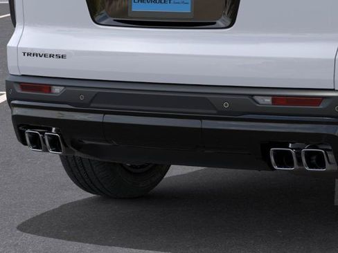 New 2026 Chevrolet Traverse LT w/ Midnight/Sport Edition FWD image 38