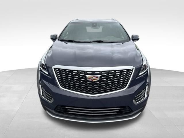 Certified 2025 Cadillac XT5 Premium Luxury AWD/4WD image 2