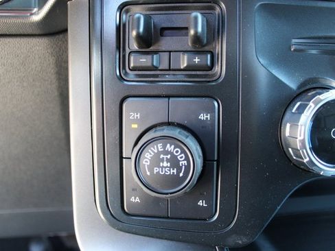 Used 2024 Ford F150 Lariat image 26