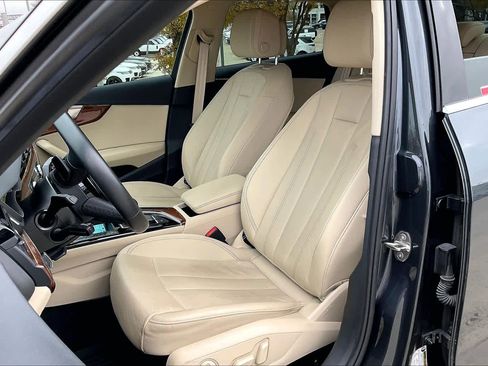 Used 2023 Audi A4 2.0T Premium w/ Convenience Package image 7