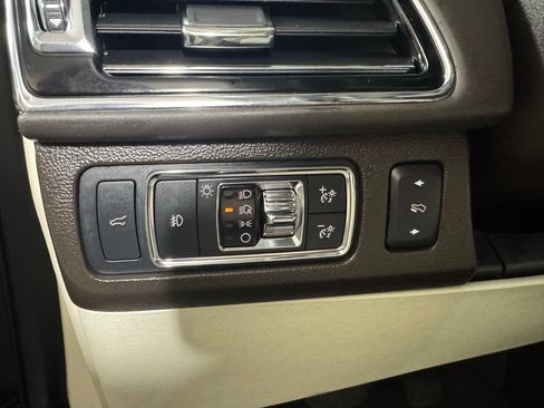 Certified 2023 Lincoln Navigator Black Label AWD/4WD image 32