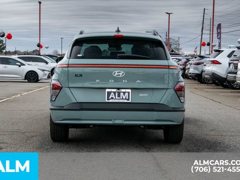 Used 2025 Hyundai Kona SEL image 6