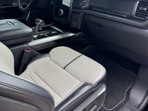 Used 2023 Ford F150 Lightning Platinum AWD/4WD image 8