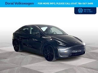 Used 2024 Tesla Model Y Long Range RWD video 2