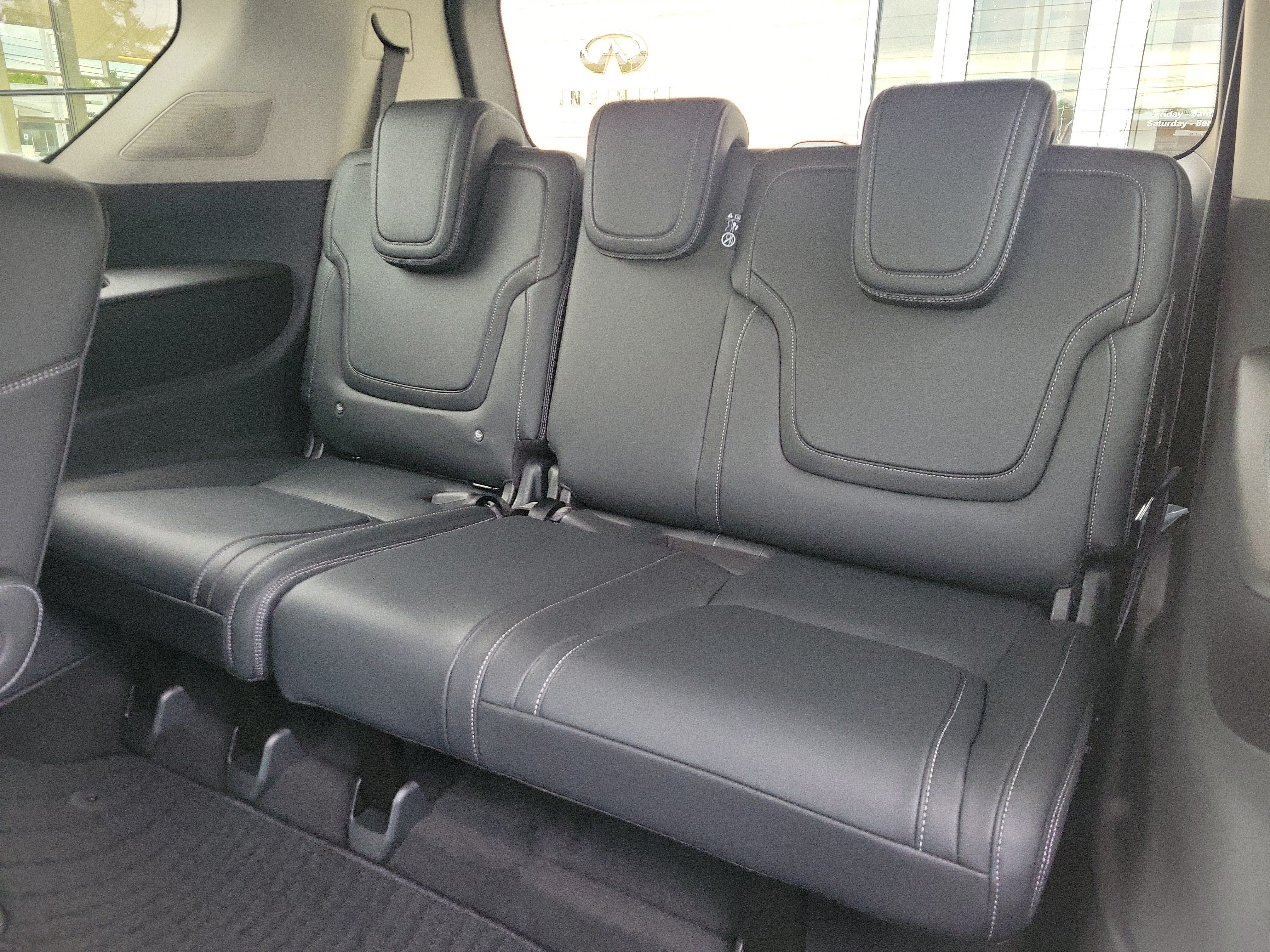 New 2027 INFINITI QX80 Pure w/ Cargo Package AWD/4WD image 29