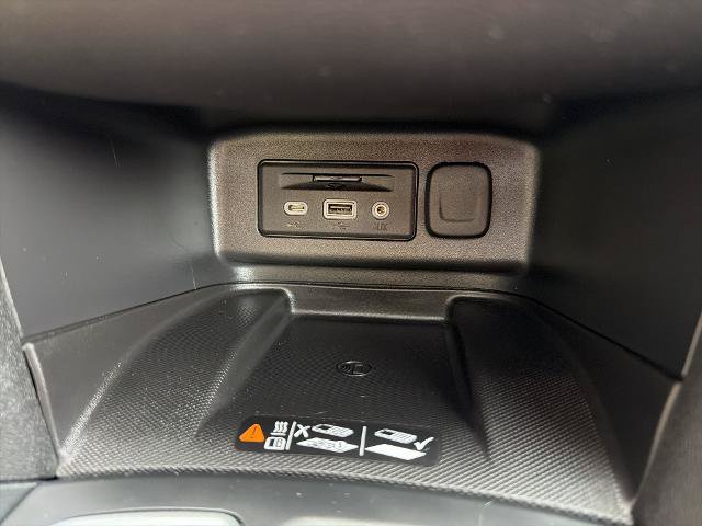 Used 2021 Chevrolet Equinox Premier AWD/4WD image 29