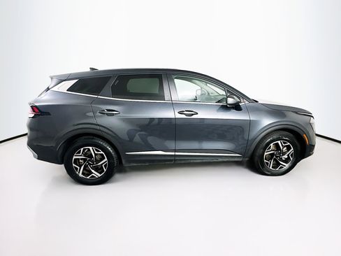 Used 2024 Kia Sportage LX image 10