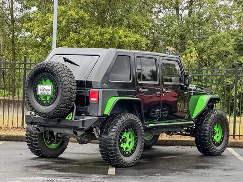 Used 2016 Jeep Wrangler Unlimited Sport w/ Quick Order Package 24S AWD/4WD image 3