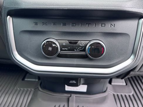 New 2026 Ford Expedition Active AWD/4WD image 22