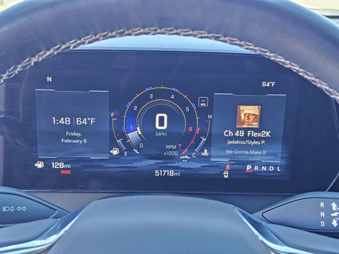 Used 2024 Chevrolet Traverse LT image 23