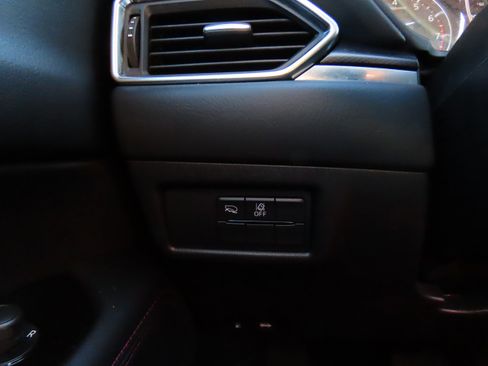 Used 2023 MAZDA CX-5 Carbon Edition image 39