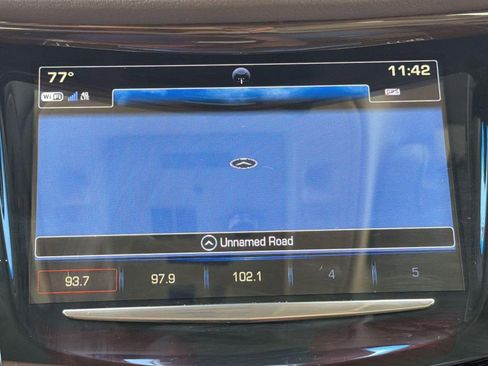 Used 2017 Cadillac Escalade Luxury image 25