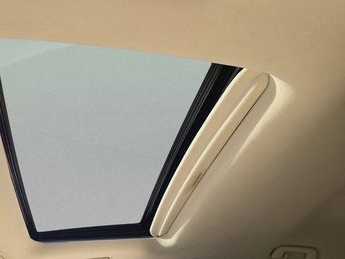 Used 2016 Lexus RX 350 FWD w/ Premium Package image 33