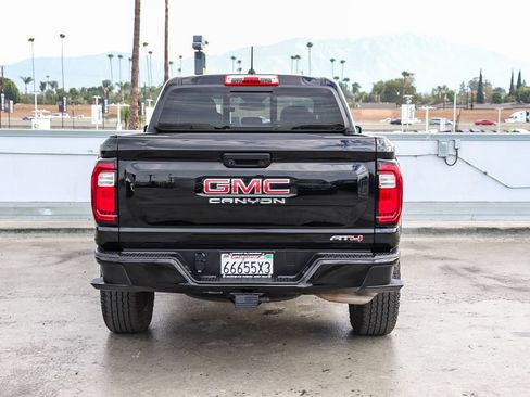 Used 2023 GMC Canyon AT4 AWD/4WD image 7