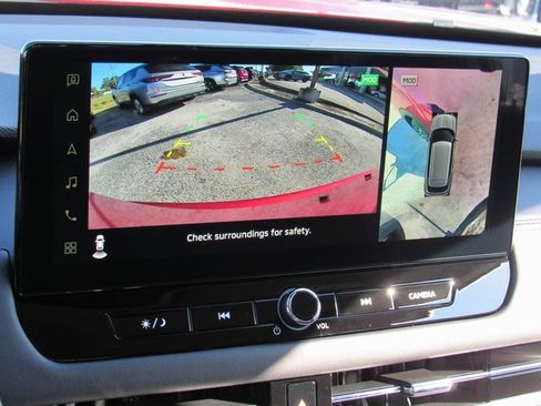 New 2025 Mitsubishi Outlander SE image 16