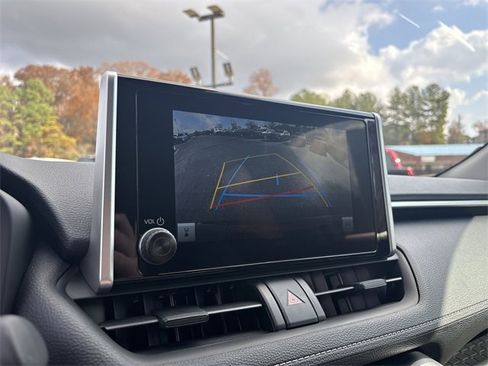 New 2025 Toyota RAV4 LE image 18