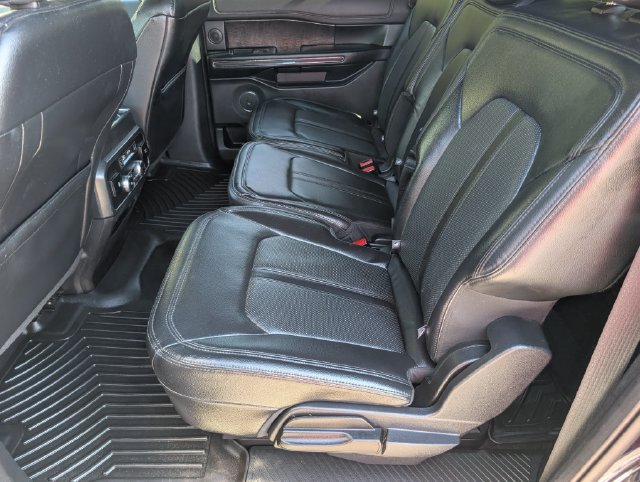 Used 2021 Ford Expedition Max Limited AWD/4WD image 30