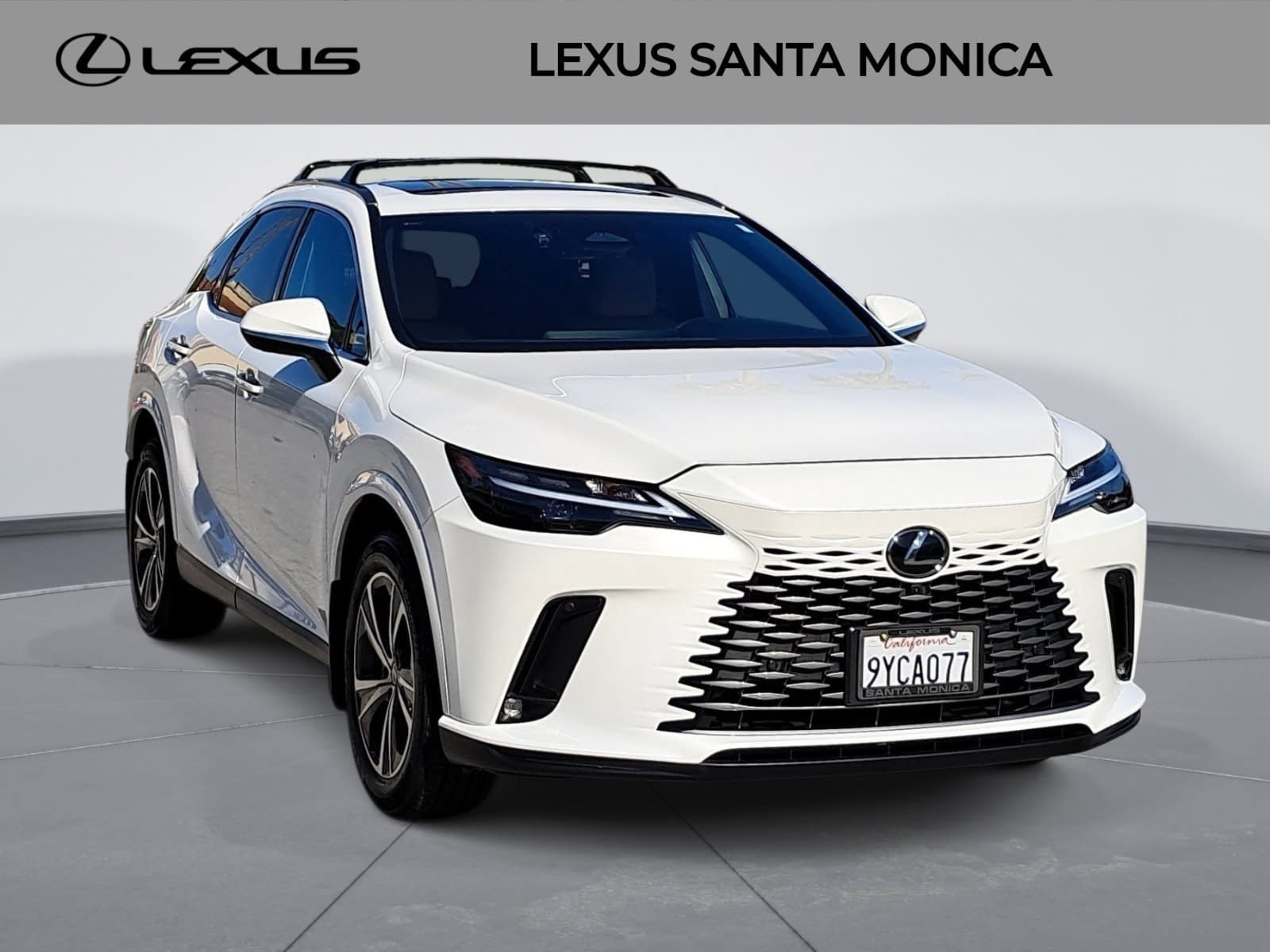 Used 2026 Lexus RX 350h w/ Convenience Package AWD/4WD image 3