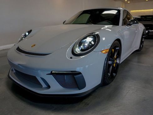 Used 2018 Porsche 911 GT3 image 75