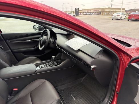 Certified 2025 MAZDA MAZDA3 Hatchback w/Premium Plus Pkg image 66